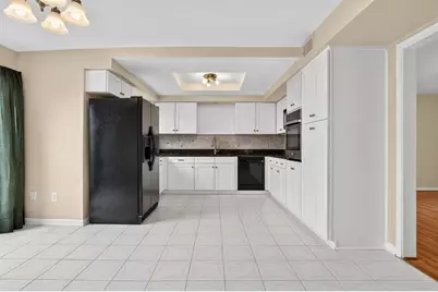 9409 Bassoon Drive, Houston, TX 77025 - Photo 14