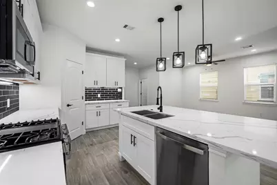 1078 Saint Clair Street #A, Houston, TX 77088 - Photo 12