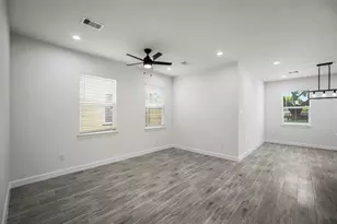 1078 St Clair St, Houston, TX 77088 - Photo 14