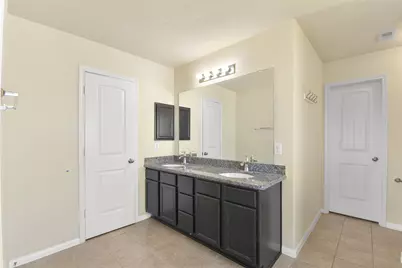 11711 Red Hummingbird Drive, Houston, TX 77047 - Photo 28