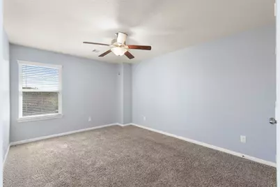 11711 Red Hummingbird Drive, Houston, TX 77047 - Photo 24