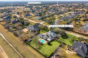 12510 Easton Bend Ln, Cypress, TX 77433 - Photo 2