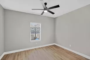 3323 Dennis St, Houston, TX 77004 - Photo 10