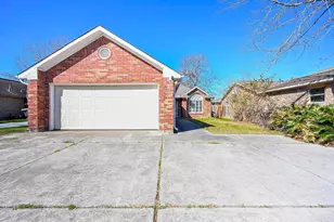 6607 W T C Jester Blvd, Houston, TX 77091 - Photo 1