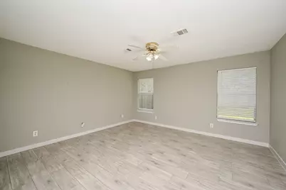 6607 W T C Jester Boulevard, Houston, TX 77091 - Photo 12