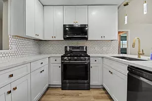 1705 E Baker Rd, Baytown, TX 77521 - Photo 10