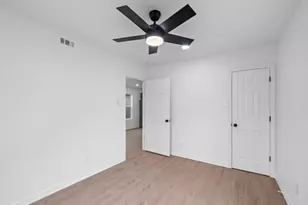 3524 Hadley St, Houston, TX 77004 - Photo 2