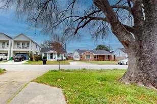 4709 Edison St, Houston, TX 77009 - Photo 2