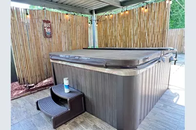 8009 Dellanera Drive, Hitchcock, TX 77563 - Photo 30