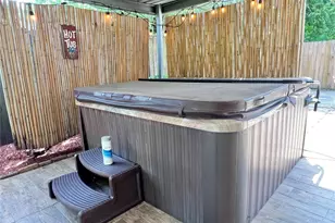 8009 Dellanera Dr, Hitchcock, TX 77563 - Photo 30