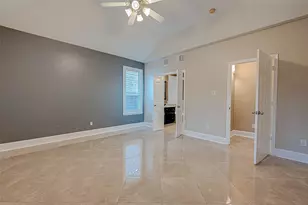 1419 Kyle Hill Ln, Sugar Land, TX 77479 - Photo 8