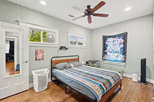 4406 Clay St, Houston, TX 77023 - Photo 30