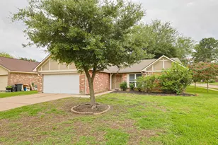 9511 Charter Ridge Dr, Houston, TX 77070 - Photo 4