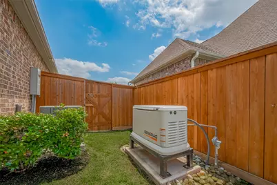 10615 Winding Arbor Court, Cypress, TX 77433 - Photo 22