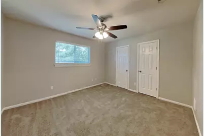 25819 Oakridge Forest Lane, Spring, TX 77386 - Photo 16