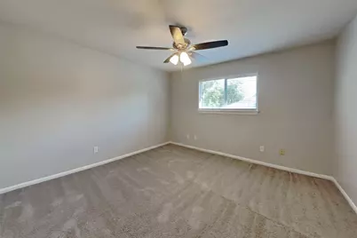 25819 Oakridge Forest Lane, Spring, TX 77386 - Photo 12