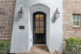 2721 Cohn St, Houston, TX 77007 - Photo 2