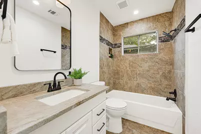 1202 Glen Echo Drive, Houston, TX 77088 - Photo 18
