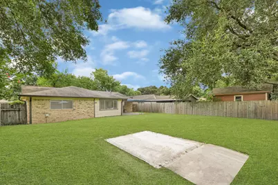 1202 Glen Echo Drive, Houston, TX 77088 - Photo 20