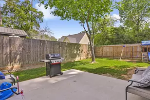 21410 Fox Pup Dr, Crosby, TX 77532 - Photo 32