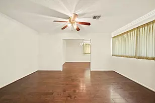 26222 Oakhurst Dr, Spring, TX 77386 - Photo 8