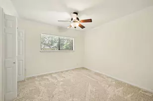 26222 Oakhurst Dr, Spring, TX 77386 - Photo 34