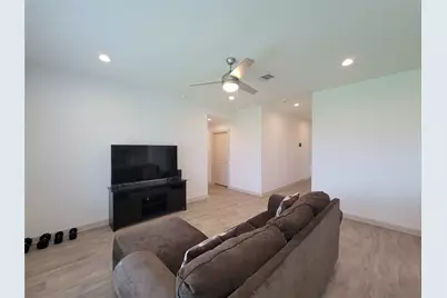 7919 Grey Wolfe Lane, Rosharon, TX 77583 - Photo 10