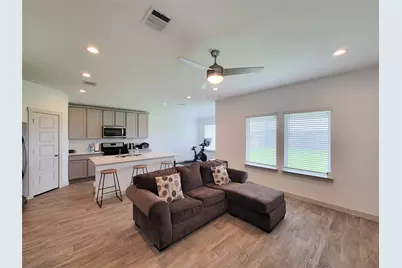 7919 Grey Wolfe Lane, Rosharon, TX 77583 - Photo 8