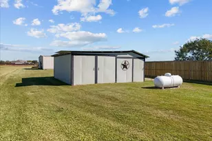 15822 Sundowner Dr, Beach City, TX 77523 - Photo 40