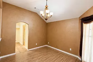 12918 Stratford Mill Ln, Sugar Land, TX 77498 - Photo 4