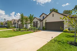 427 Boggy Belt Ln, Conroe, TX 77304 - Photo 2