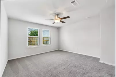18802 Glenwood Chase Court, Katy, TX 77449 - Photo 4