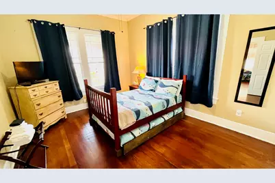 1609 Avenue O, Galveston, TX 77550 - Photo 24