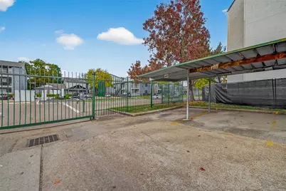 2818 S Bartell Drive #25, Houston, TX 77054 - Photo 30