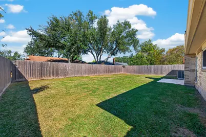 9809 Hummingbird Street, La Porte, TX 77571 - Photo 42