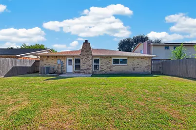 9809 Hummingbird Street, La Porte, TX 77571 - Photo 40