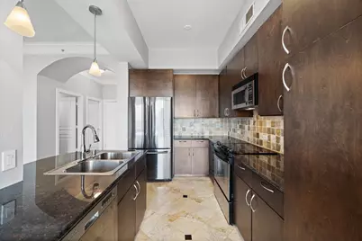 3333 Allen Pkwy #2110, Houston, TX 77019 - Photo 6