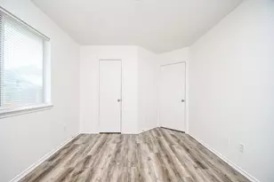 1651 Thornhollow Dr, Houston, TX 77014 - Photo 18