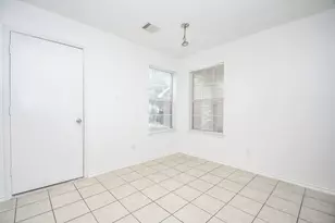 1651 Thornhollow Dr, Houston, TX 77014 - Photo 6