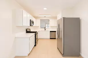 654 Cypresswood Trce, Spring, TX 77373 - Photo 8