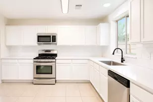 654 Cypresswood Trce, Spring, TX 77373 - Photo 6