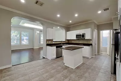 7619 Almond Springs Drive, Houston, TX 77095 - Photo 6