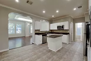 7619 Almond Springs Dr, Houston, TX 77095 - Photo 6