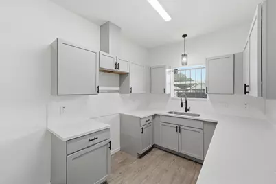 319 N Carolina Street #B, Houston, TX 77029 - Photo 10