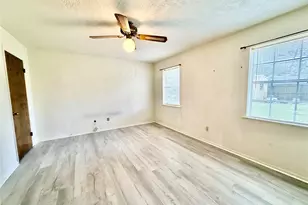 923 N Nellius St, Woodville, TX 75979 - Photo 18