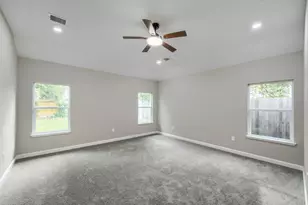 9806 Southwick Dr, Humble, TX 77338 - Photo 18