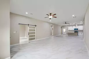 9806 Southwick Dr, Humble, TX 77338 - Photo 6