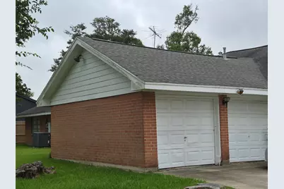 814 Oak Leaf Street, La Porte, TX 77571 - Photo 4
