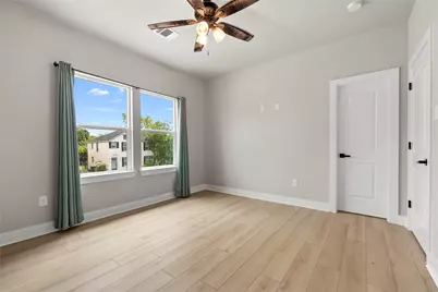 2406 Truxillo Street #B Upper, Houston, TX 77004 - Photo 12