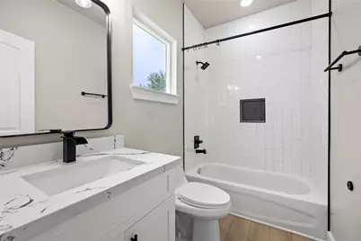 2406 Truxillo Street #B Upper, Houston, TX 77004 - Photo 16